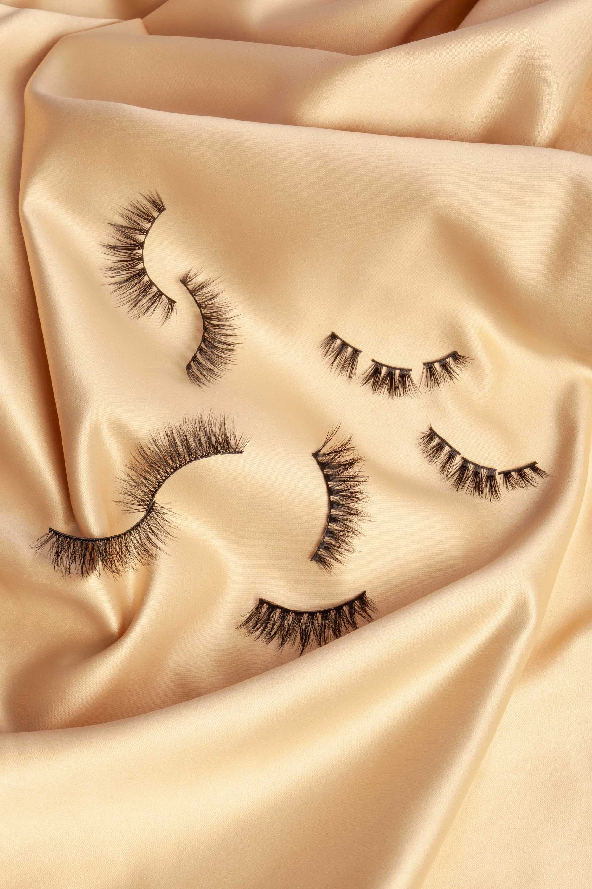 OKT Lashes. Best false eyelashes. Best fake eyelashes. Edmonton False Eyelashes. Fake eyelashes. How to clean false eyelashes. How to apply false eyelashes. Fake eyelash storage. False eyelashes storage. Reusable false eyelashes.